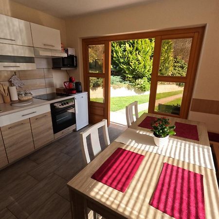 Holiday Home Forest Peace, Lavrovec Hlevni Vrh Exterior foto